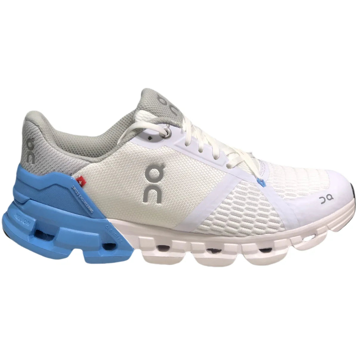 On Cloudflyer 3 Men White/ and blue